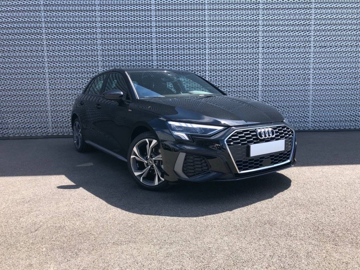 AUDI A3 SPORTBACK à Montargis